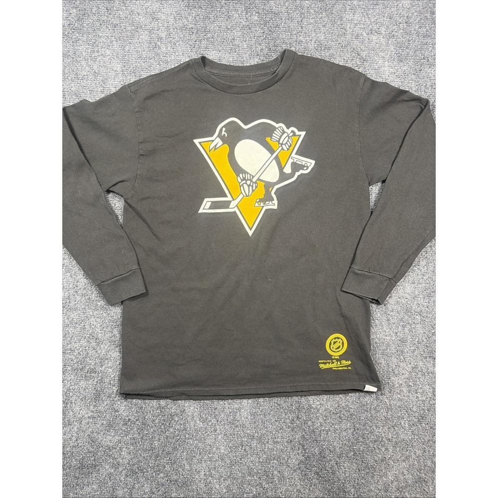 Pittsburgh Penquins Mitchell and Ness Long Sleeve TShirt Mens Large